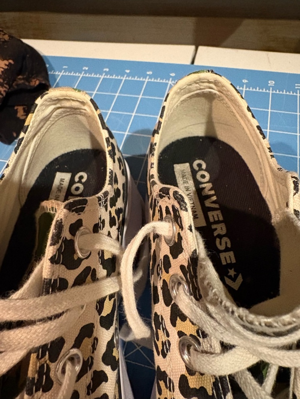 Converse Run Star Camo Leopard Platform Sneaker - Picture 8 of 12